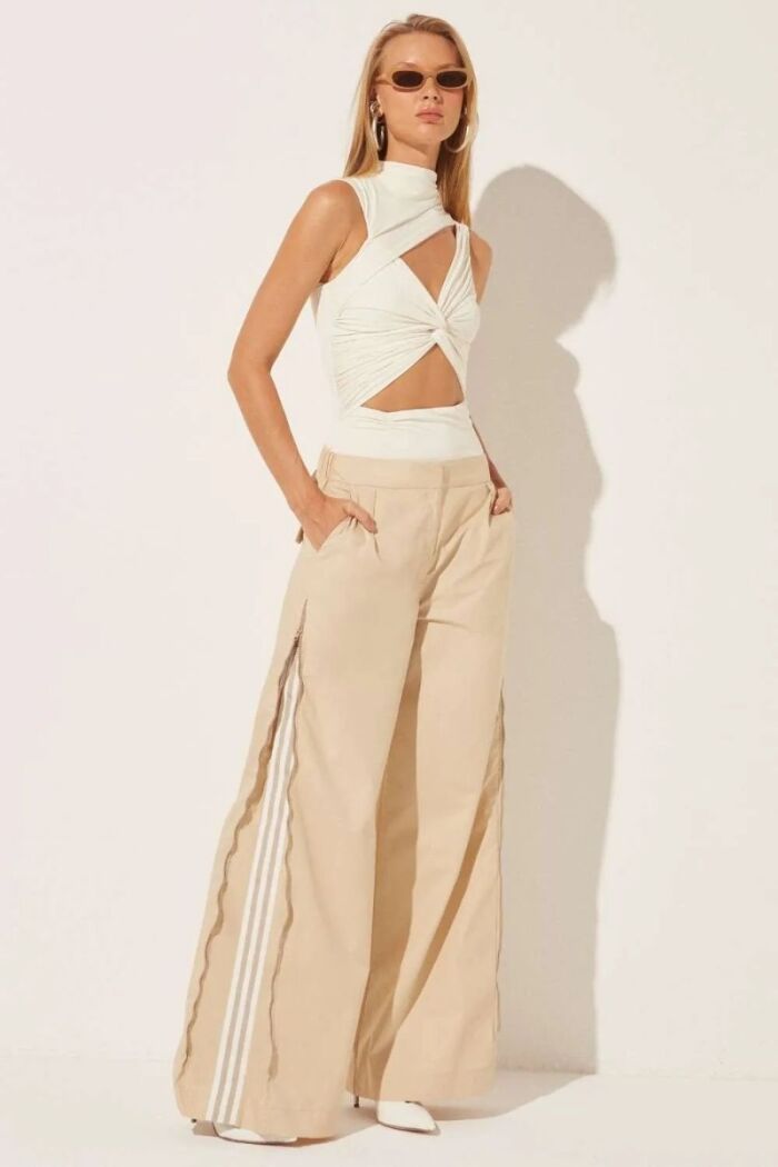 Imagem de Calça Talissa Bege Le Blog