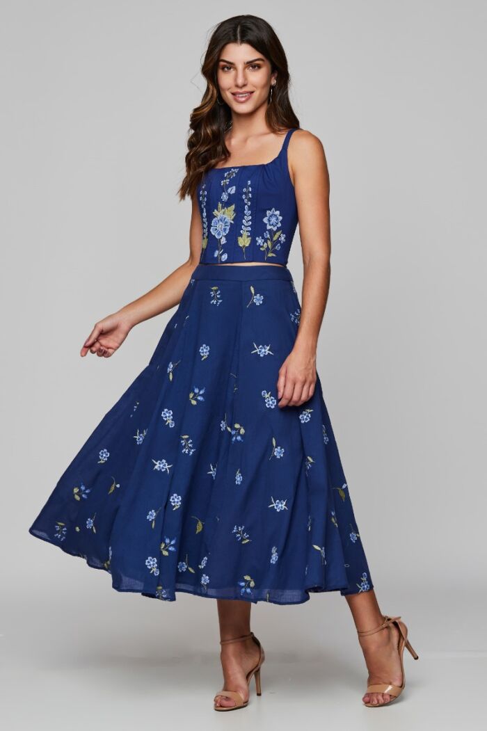 Imagem de Flávia Saia Mídi Bordada Marie Mercié