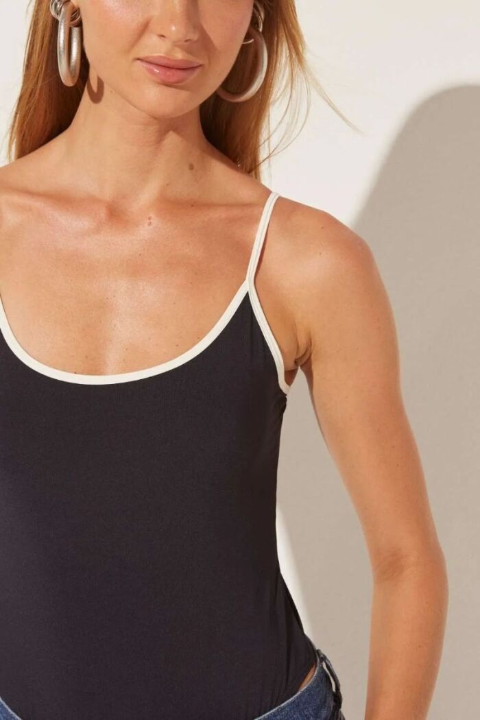 Imagem de Body Jenifer Preto e Off white