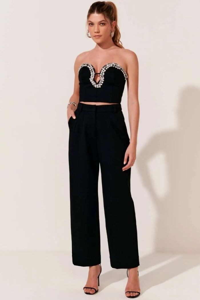 Imagem de Corselet Lola Preto Le Blog