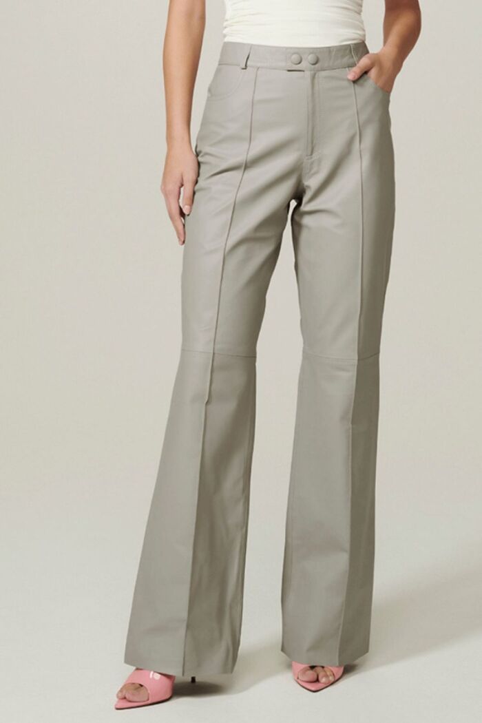 Imagem de Calça Samira Cinza Stone Le Blog