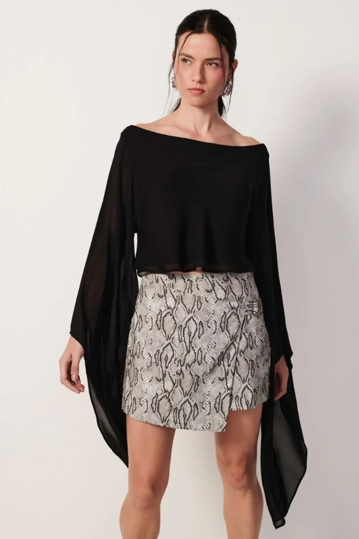 Imagem de Blusa Liz Preta Le Blog