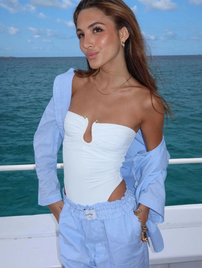 Imagem de Body Luiza Off White Cloude