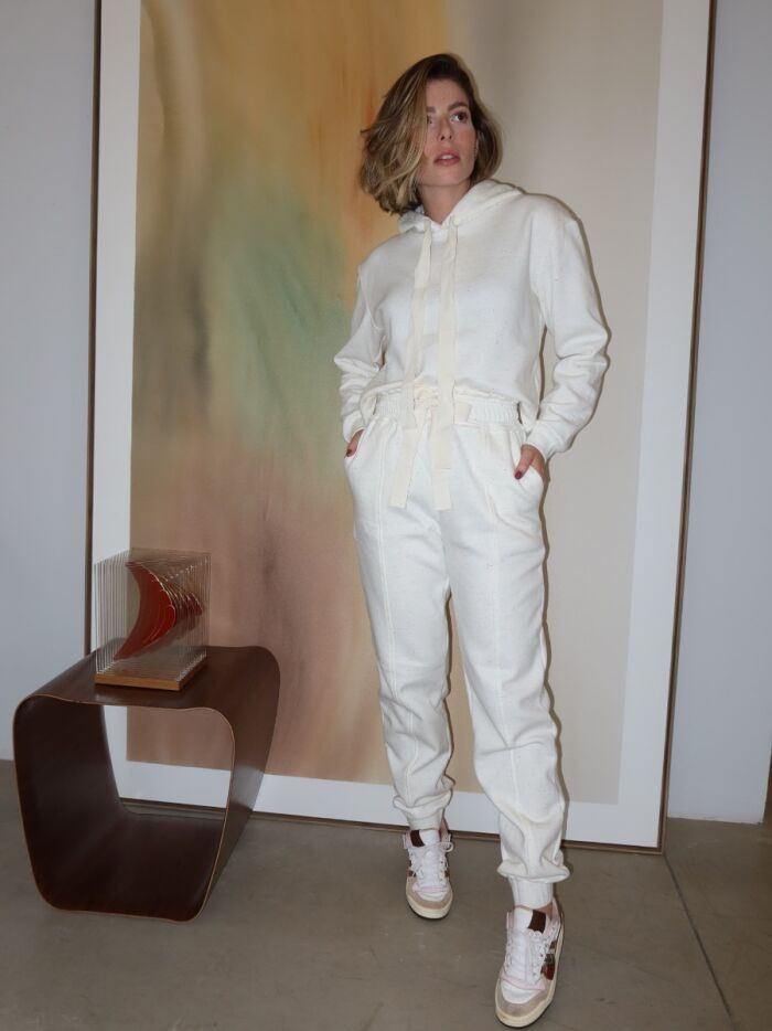 Imagem de Moletom Off White Olívia