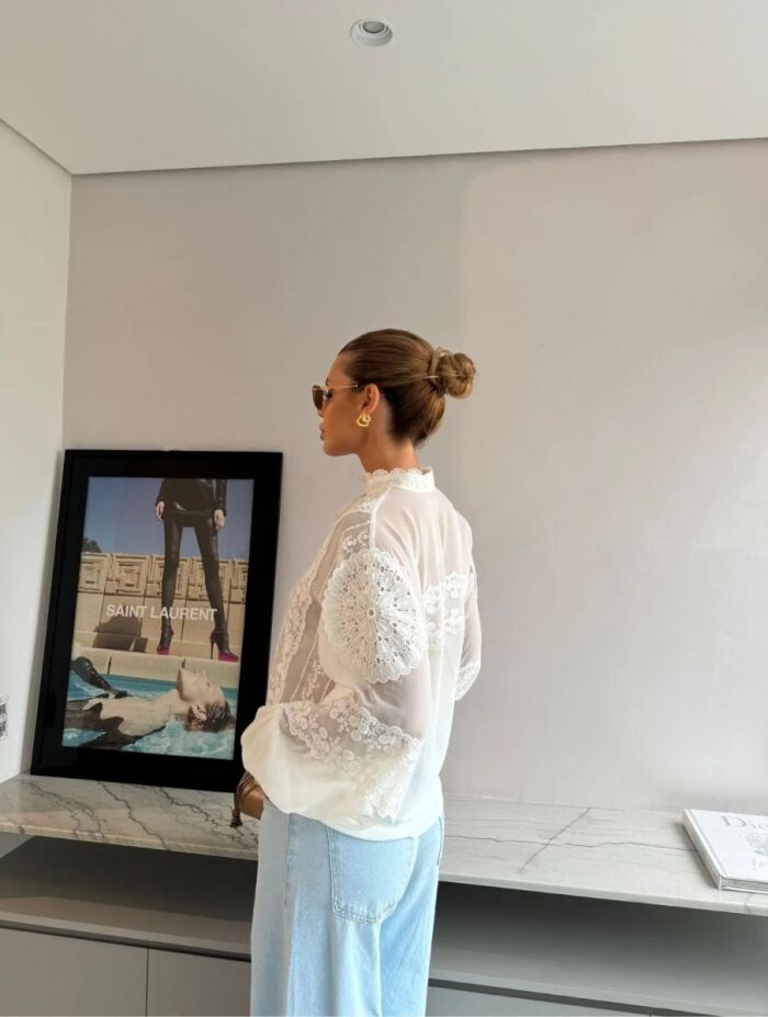 Imagem de Camisa Alana Off White Cloude