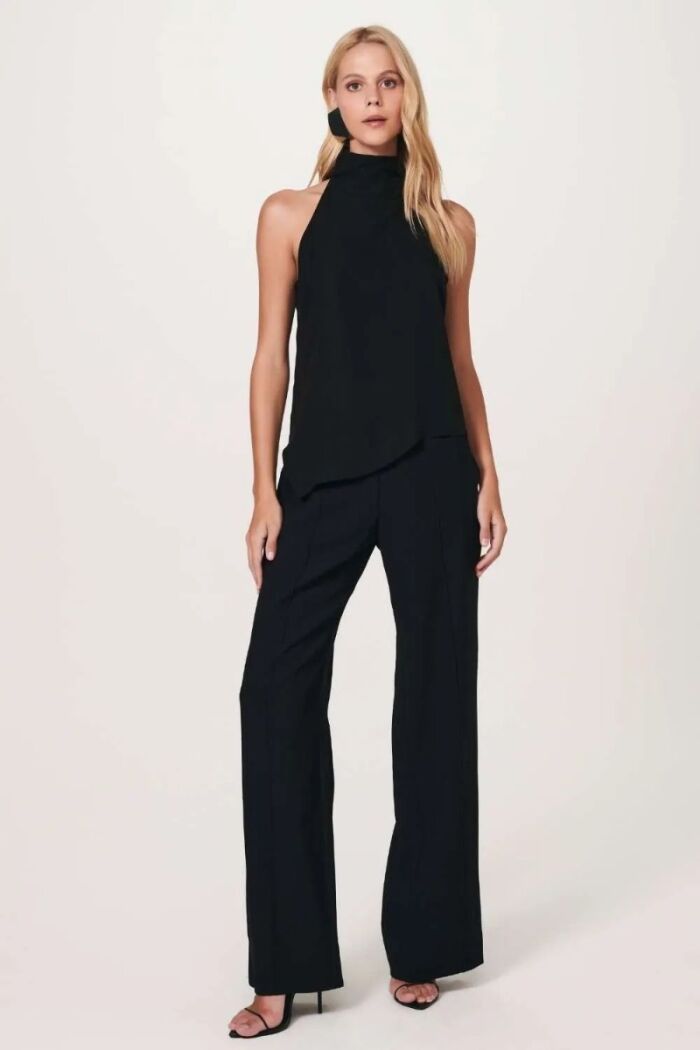 Imagem de Blusa Nívea Preta Le Blog