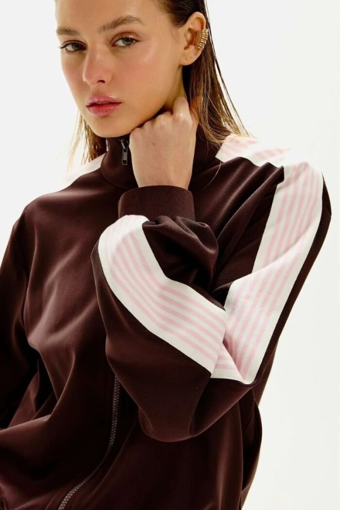 Imagem de Jaqueta New Nanda Marrom Dark C/ Rosa Quartzo Le Blog