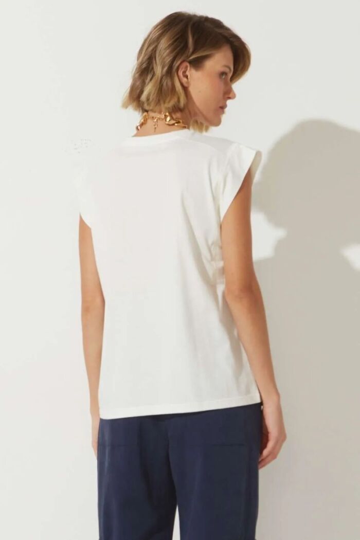 Imagem de shirt Layla Off White Le Blog