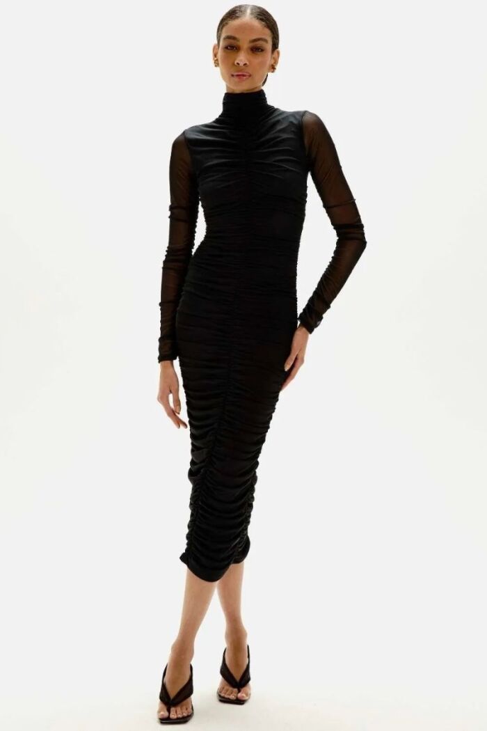 Imagem de Vestido Natasha Preto Le Blog