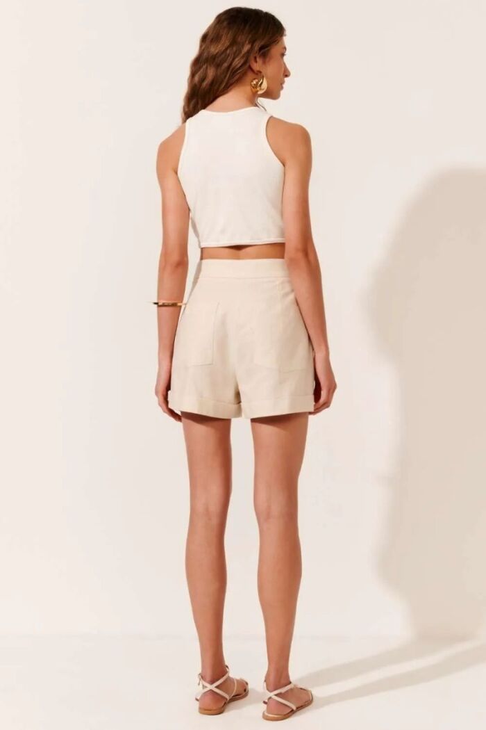Imagem de Shorts Bruna Bege Chalk Le Blog