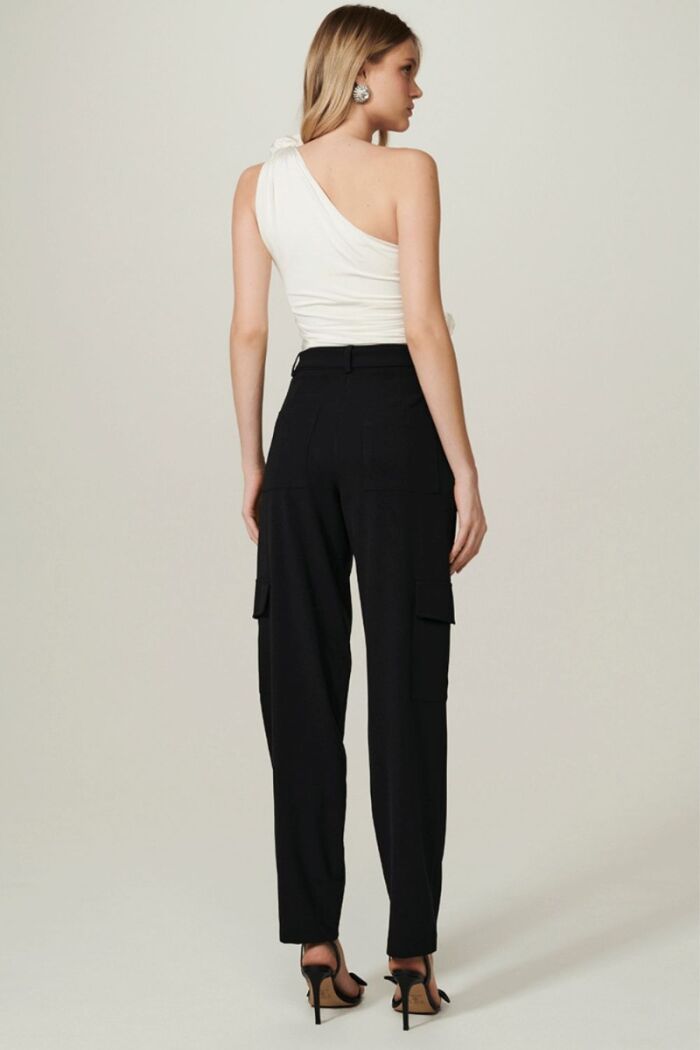 Imagem de Calça Gabi Preta Le Blog