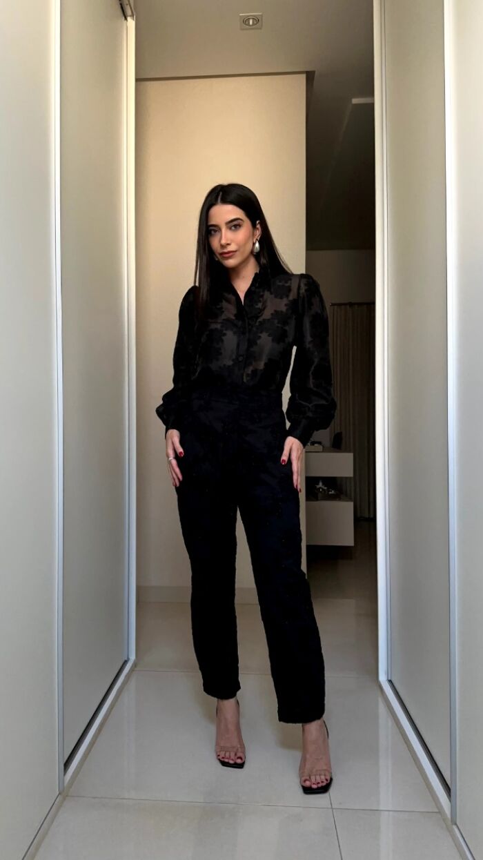 Imagem de Camisa Organza Preta Olívia