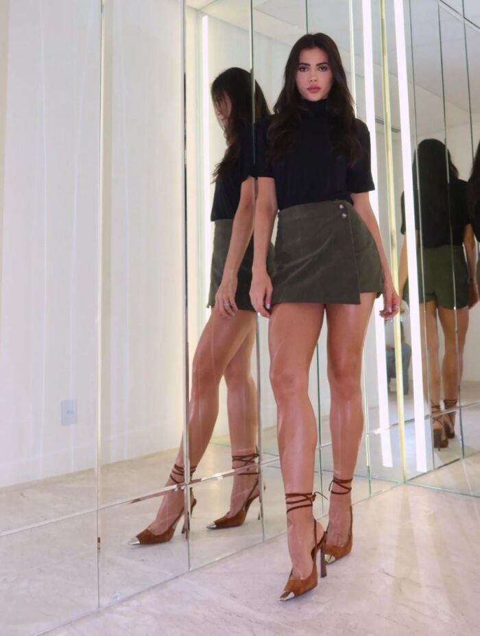 Imagem de Short Saia Mila Cloude