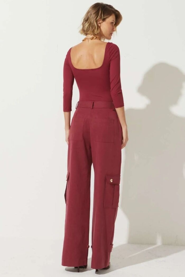 Imagem de Calça Betina Dark Wine Le Blog