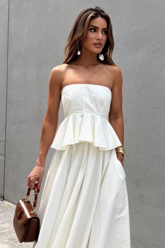 Imagem de Cropped Tomara Que Caia Com Babado Off White Zen