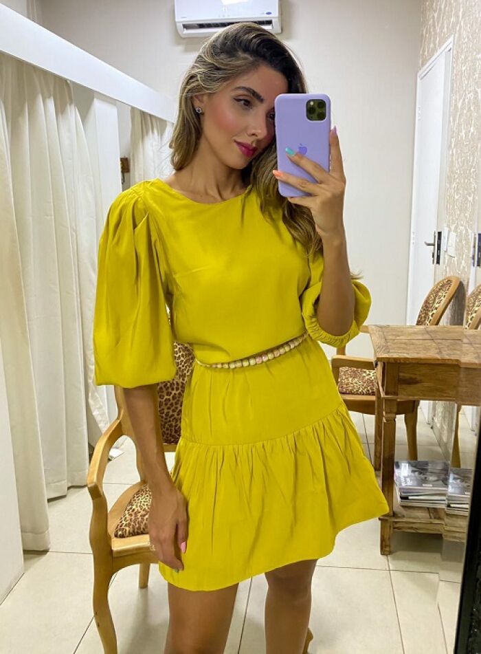 Imagem de Vestido Amarelo Mais um
