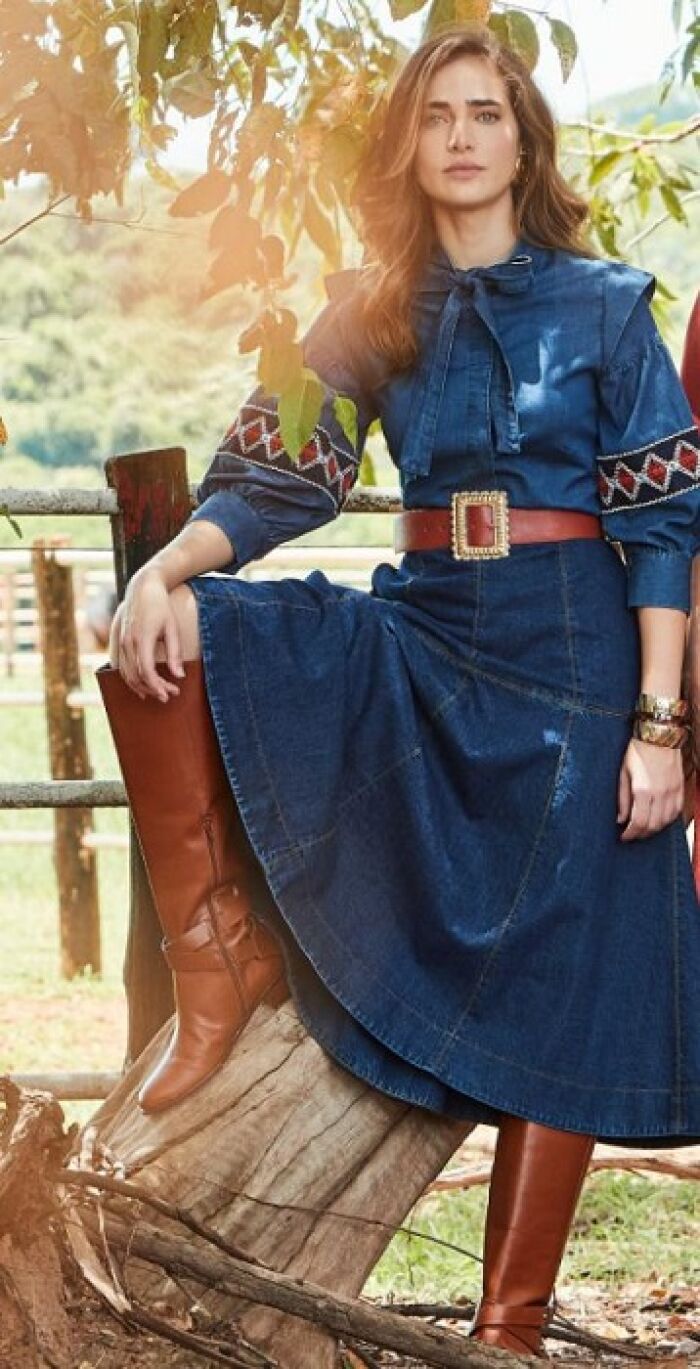 Imagem de Saia Jeans Midi Recortes Luzia Fazzolli