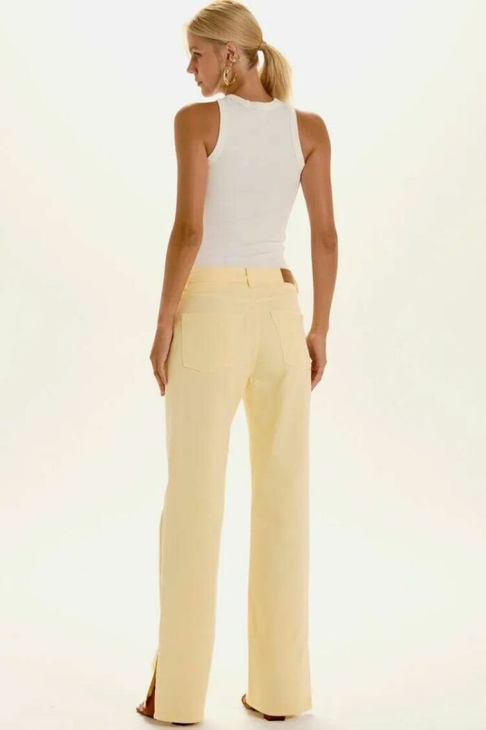 Imagem de Regata Bruna Off White Le Blog