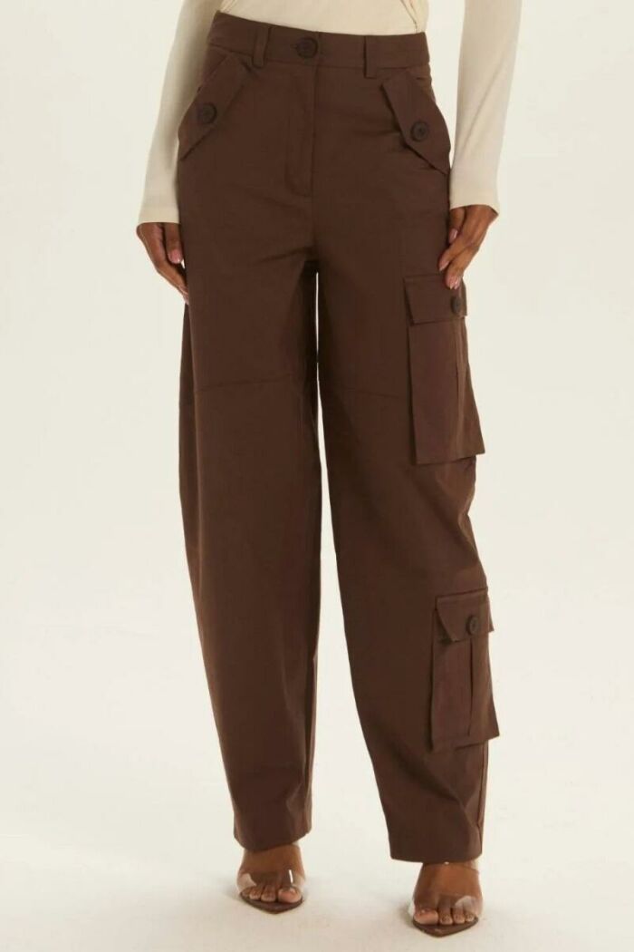 Imagem de Calça Ruth Marrom Coffee Le Blog