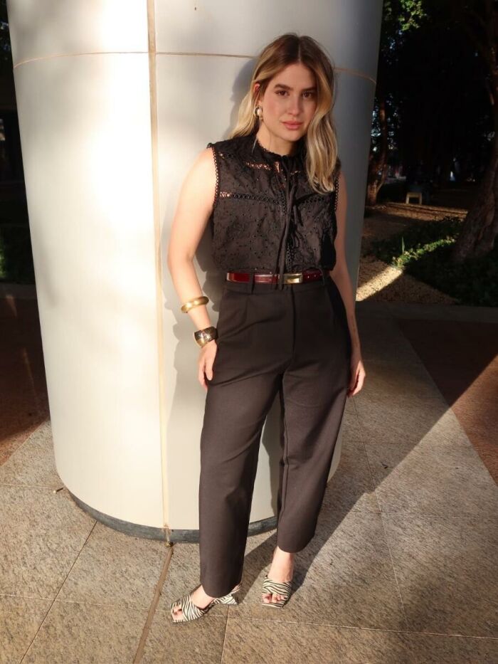 Imagem de Calça Portinari Preta Olívia