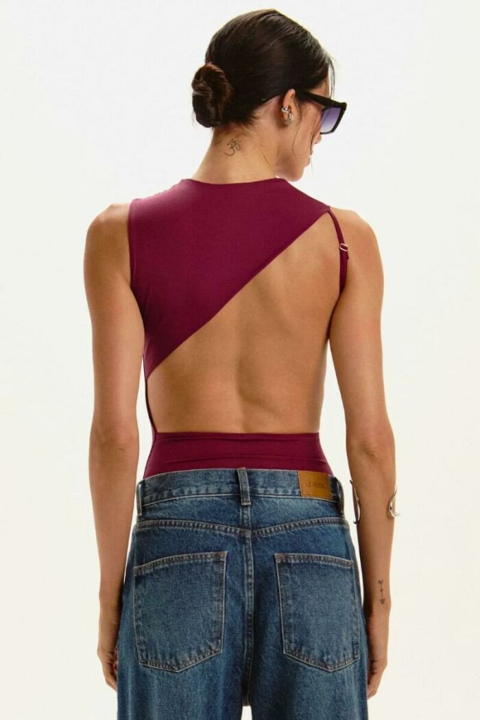 Imagem de Body Samara Cabernet Le Blog