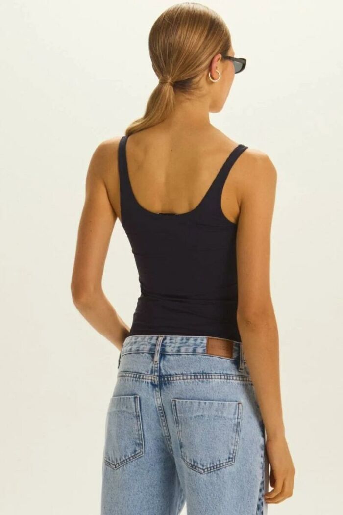 Imagem de Regata Diana Azul Marinho Le Blog