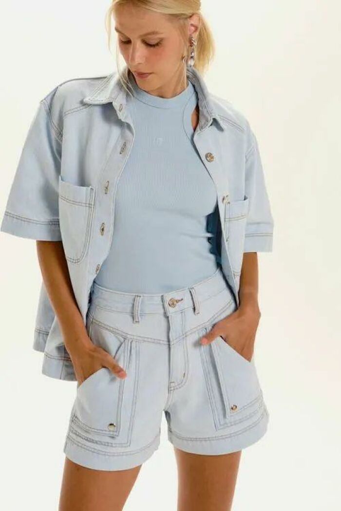 Imagem de Shorts Jeans Flávia Ice Blue Le Blog