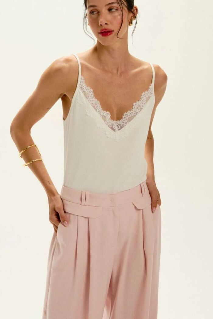 Imagem de Calça Laila Rosa Delicate Le Blog