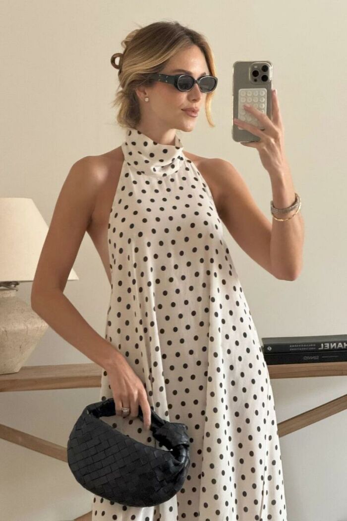 Imagem de Vestido Mídi Frente Única Gola Alta Caimento Amplo Zen