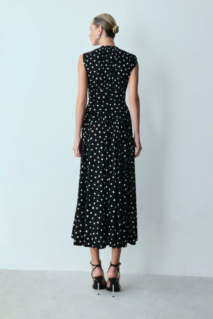 Imagem de Vestido Mídi Frente Única Poá Preto Zen