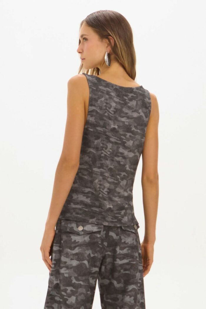 Imagem de Regata Raissa Grey Camouflage Le Blog