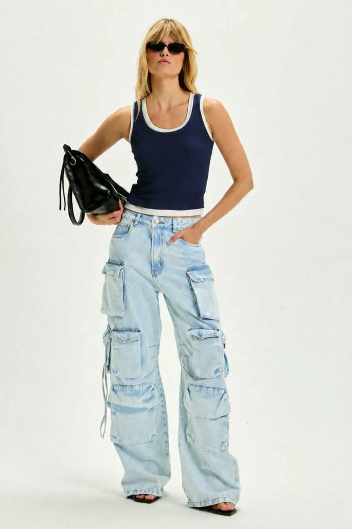 Imagem de Regata Sabrina Azul Navy Le Blog