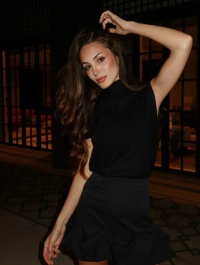 Imagem de Saia Jenifer Preta Cloude