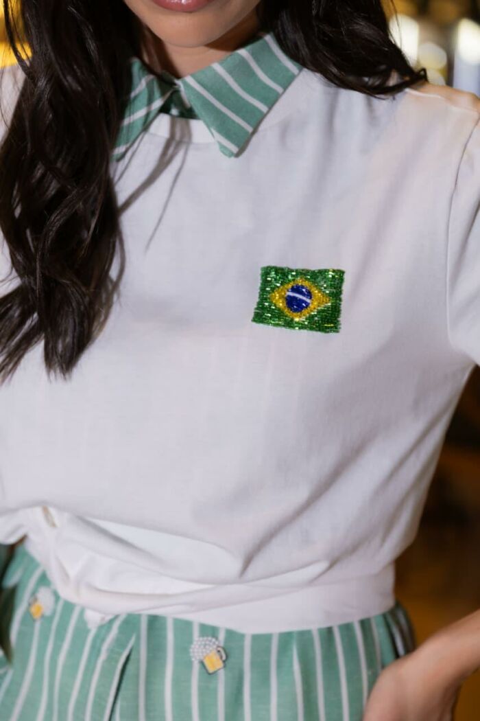 Imagem de T-Shirt Bandeira Olívia