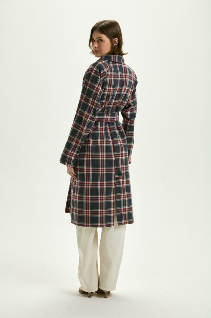 Imagem de Trench Coat Fernanda Xadrez Tartan Le Blog