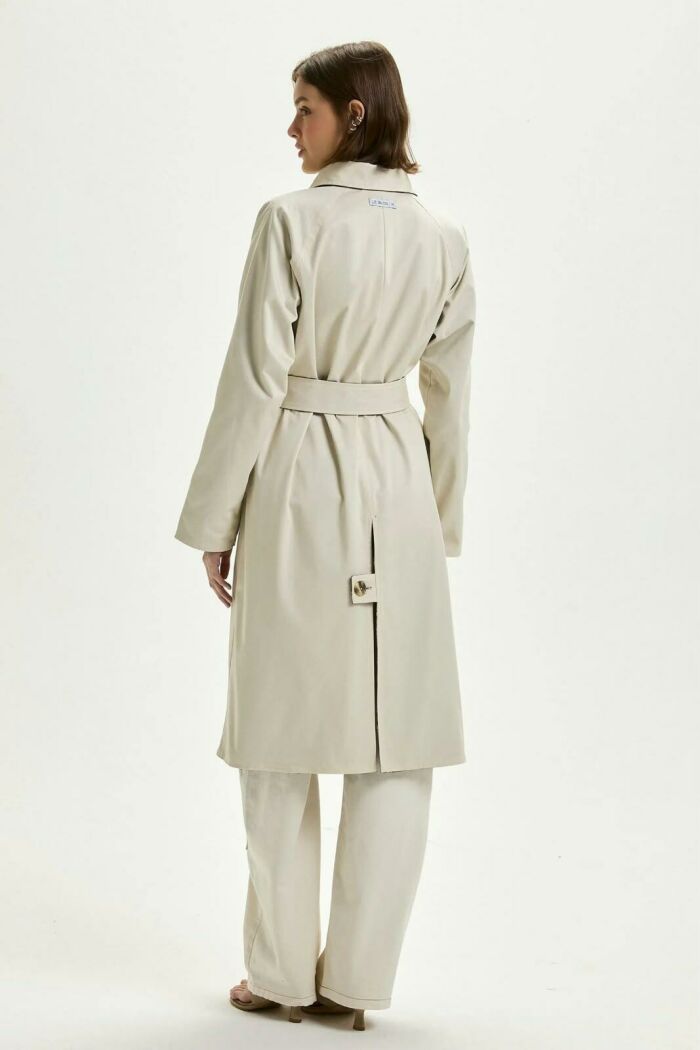 Imagem de Trench Coat Fernanda Xadrez Tartan Le Blog