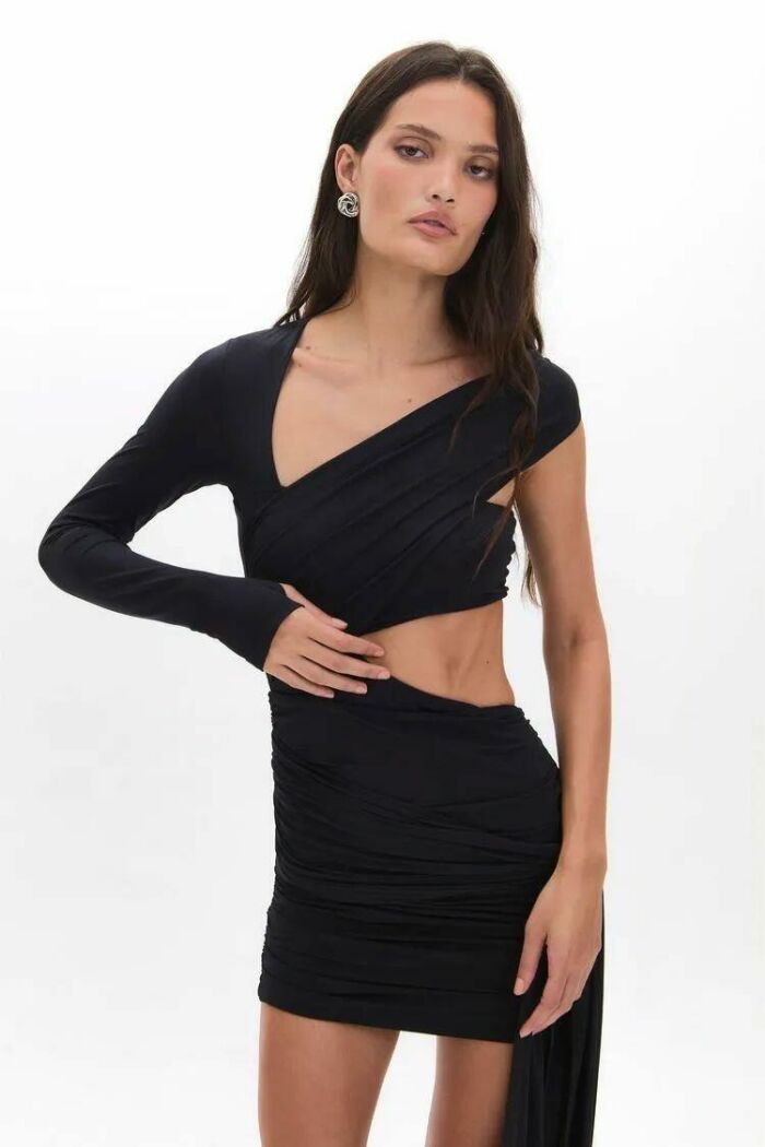 Imagem de Vestido Julie Preto Le Blog