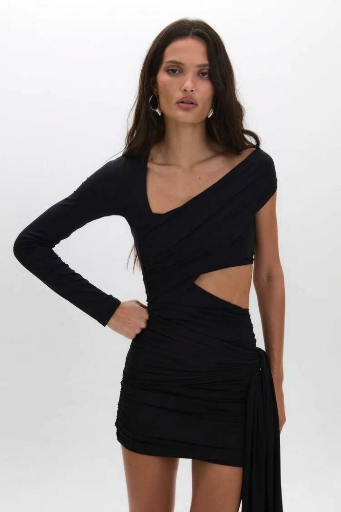 Imagem de Vestido Julie Preto Le Blog