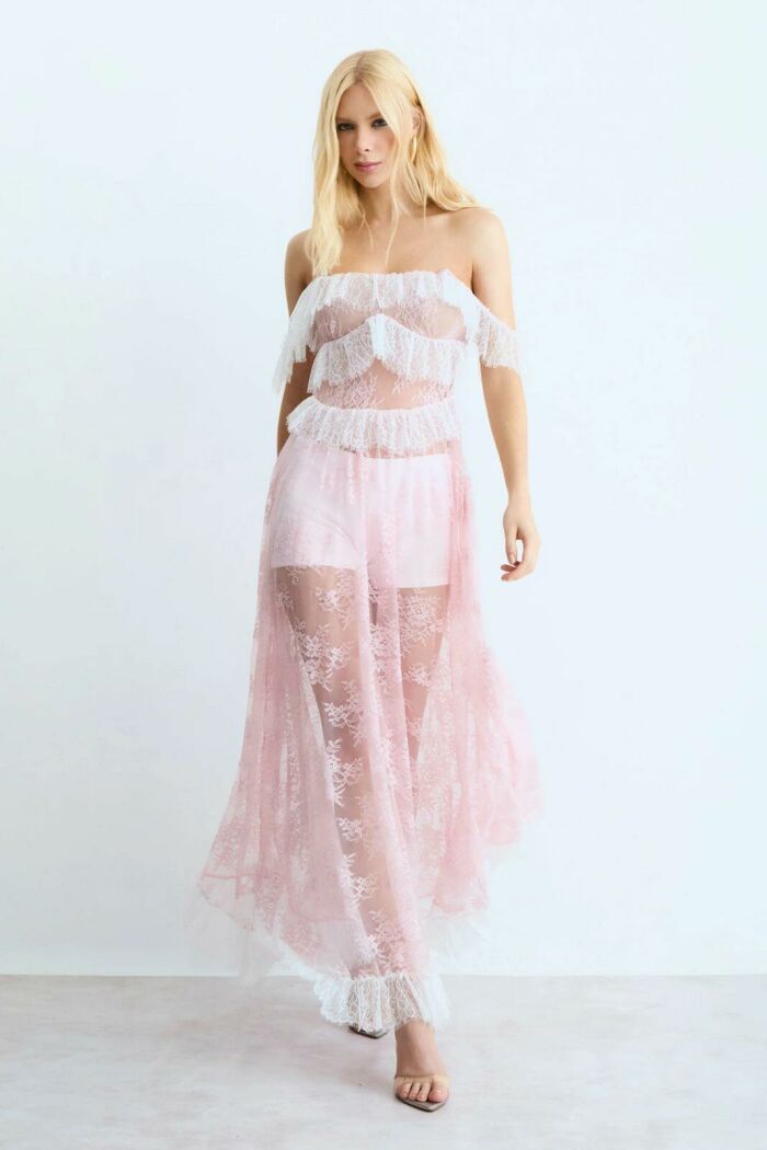 Imagem de Vestido Mídi Em Renda Com Detalhes Alças e Decote Rosa Bebê zen