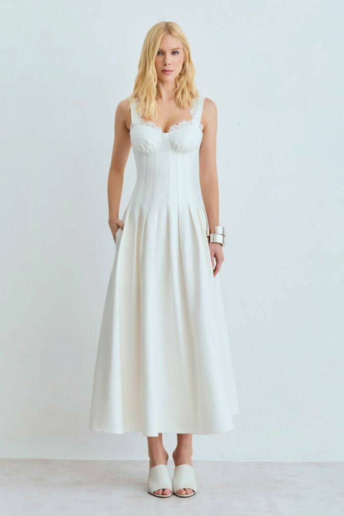 Imagem de Vestido Mídi Recortes Pespontados E Renda Decote Off White