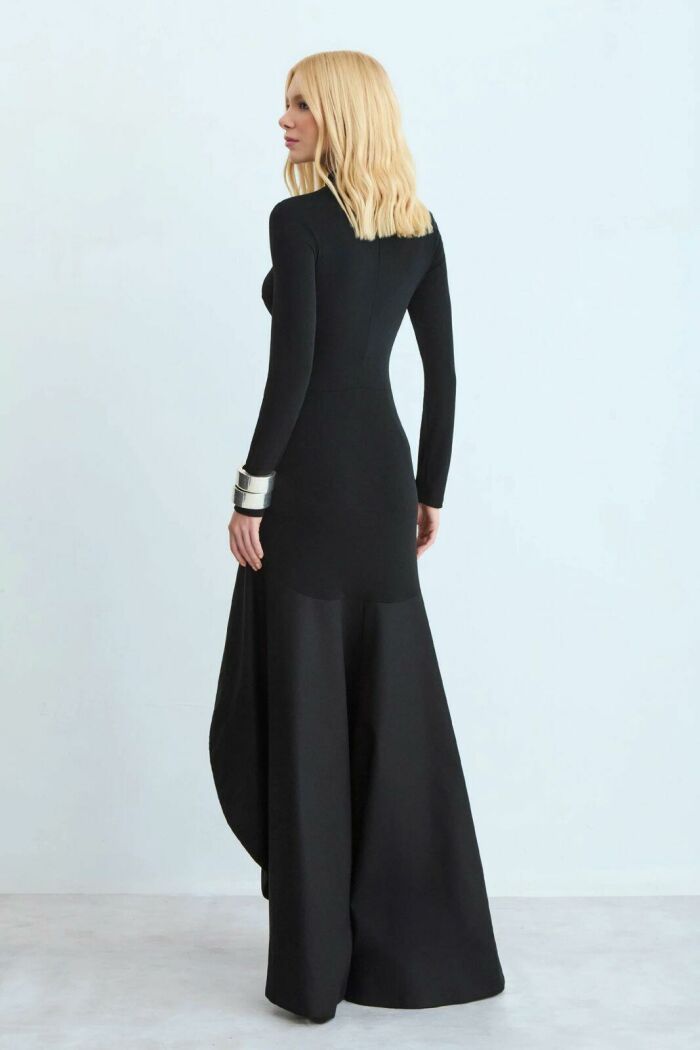 Imagem de Vestido Mullet Ajustado Com Barra Estruturada Preto Zen