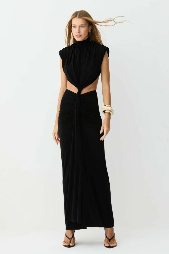 Imagem de Vestido Mídi Abertura Lateral E Costas Detalhe Frontal Preto Zen