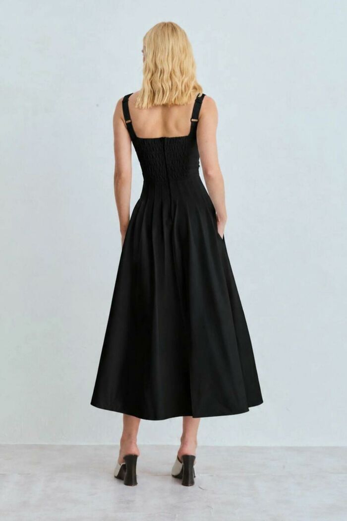 Imagem de Vestido Mídi Recortes Pespontados Cintura Renda Busto Preto Zen