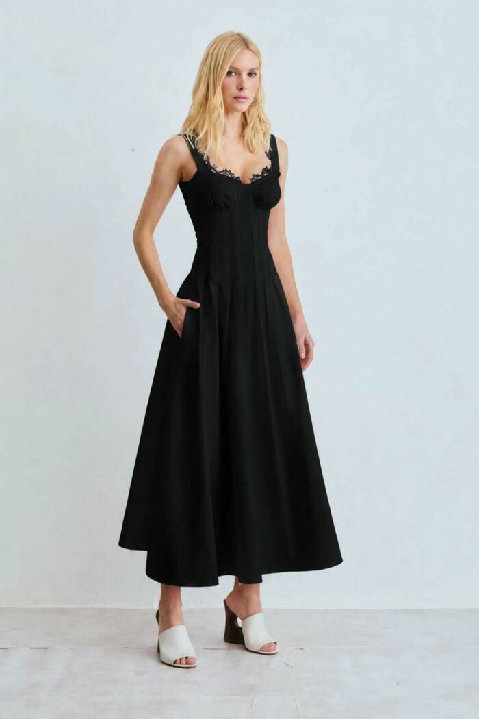Imagem de Vestido Mídi Recortes Pespontados Cintura Renda Busto Preto Zen