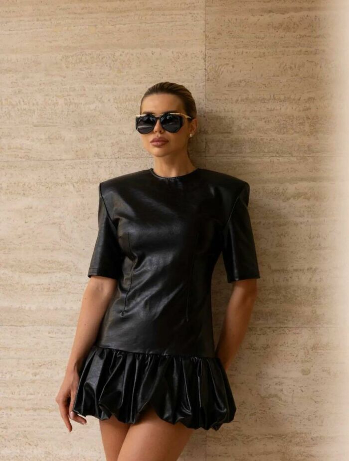 Imagem de Vestido Sofia Preto Cloude