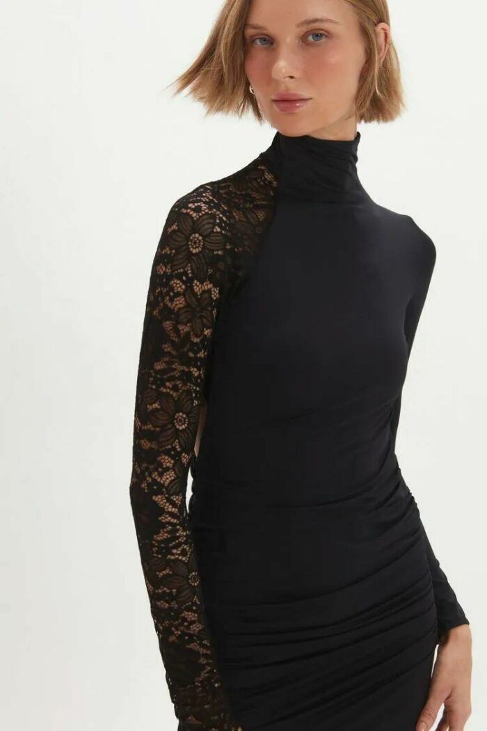 Imagem de Vestido Valentina Preto Le Blog