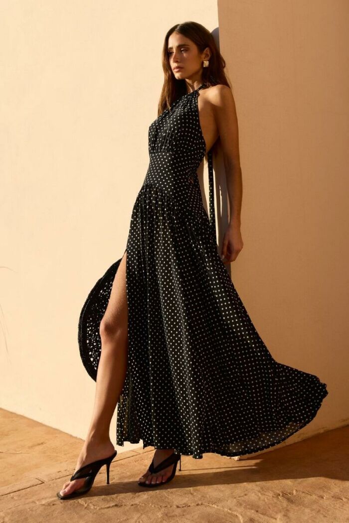 Imagem de Vestido Mídi Amarração Costas e Pescoço Cós Largo Poá Preto Zen