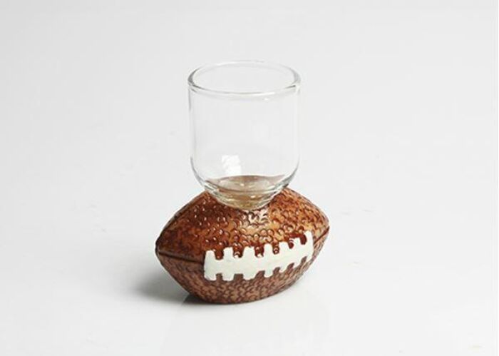 Imagem de Taça para Dose com Base de Bola de Futebol Americano – 28 ml