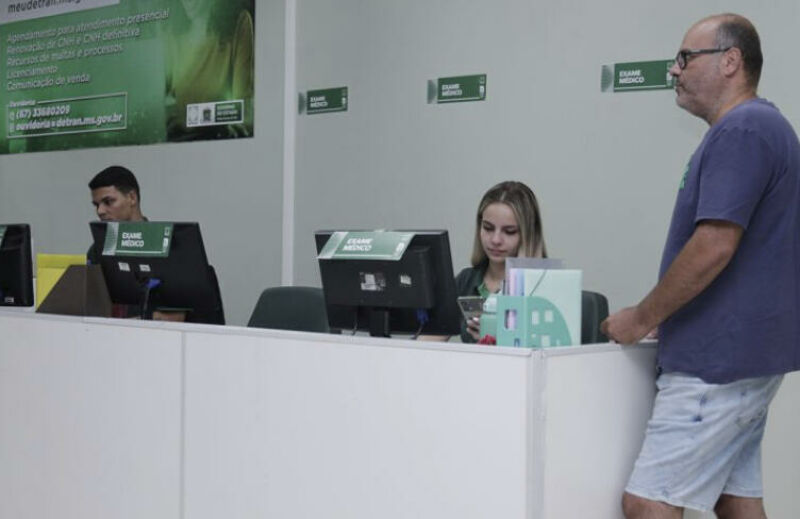 Ilustração da notícia Detran-MS publica portaria reduzindo valores dos exames da CNH do Brasil