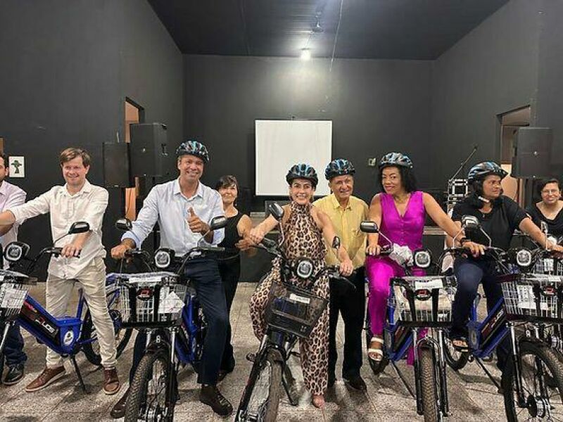 Imagem ilustrativa da matéria Senadora Soraya garante bicicletas elétricas e muda rotina de agentes de saúde em Itaporã